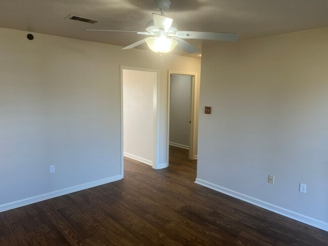 Photo - 3 Bed 2 Bath Home