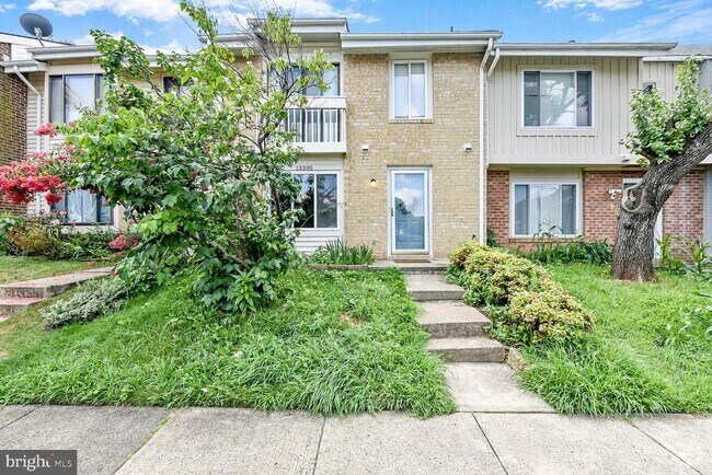 Building Photo - 13305 Apgar Pl Rental
