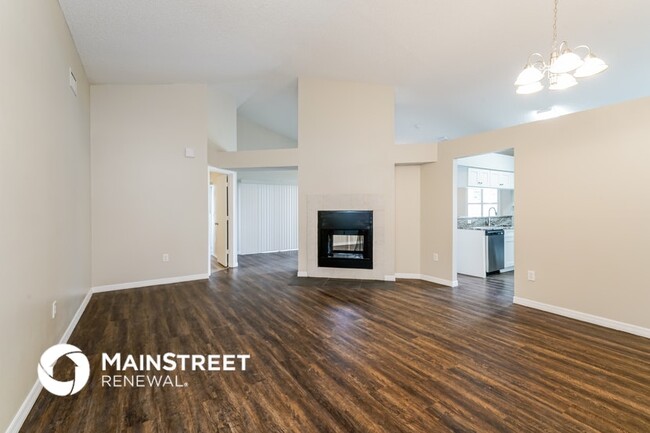 Photo - 769 Sagewood Dr House