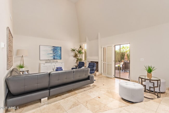 Photo - 5443 N 25th St