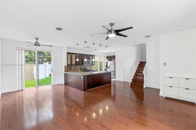 Photo - 1445 NW 154th Ln