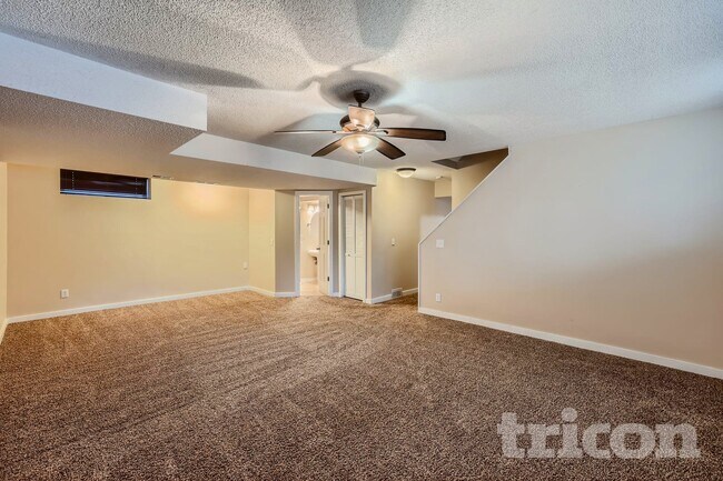 Photo - 5 Oak Shore Dr