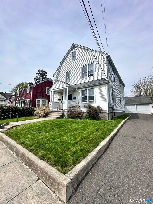 Photo - 124 Harborview Ave