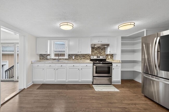 Photo - 239 McDonald Rd