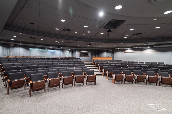 Building Photo - Stunning 1BR with a Center City Skyline View Unit 423