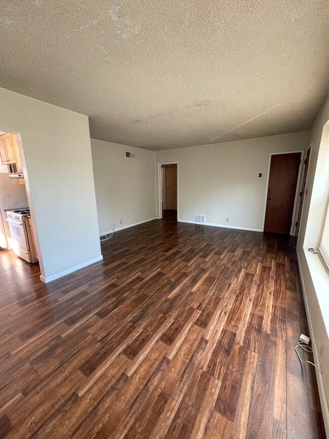 Photo - 4855 Druid St Casa