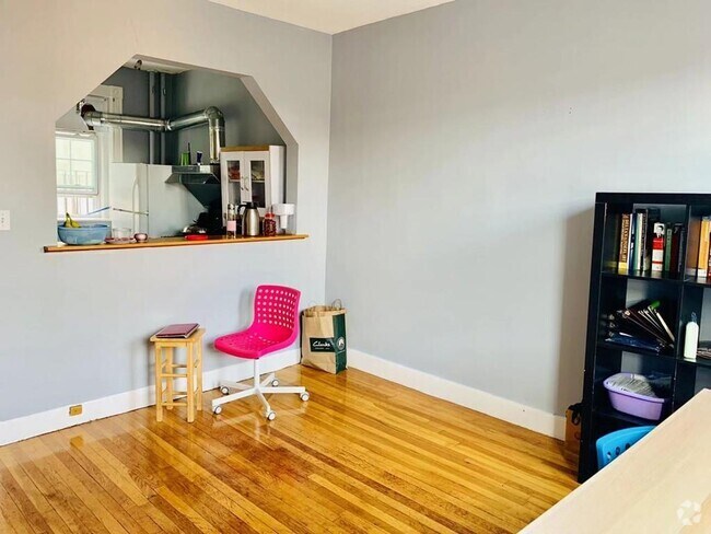 Building Photo - 78 Glenville Terrace Rental