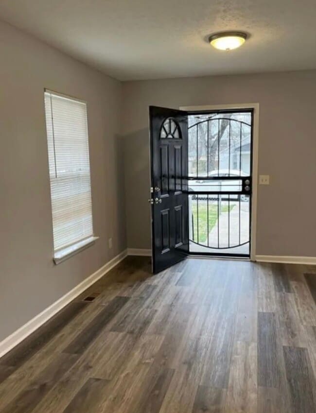 Photo - 1406 22nd Ave N