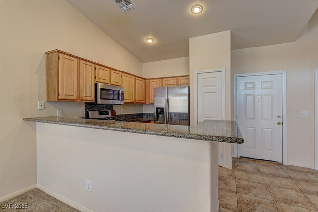 Building Photo - 7250 White Dove Dr Unit 102