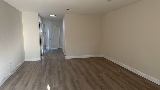 2875 Atlanta Dr