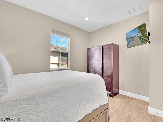 Photo - 2561 Seychelles Dr Unit 308