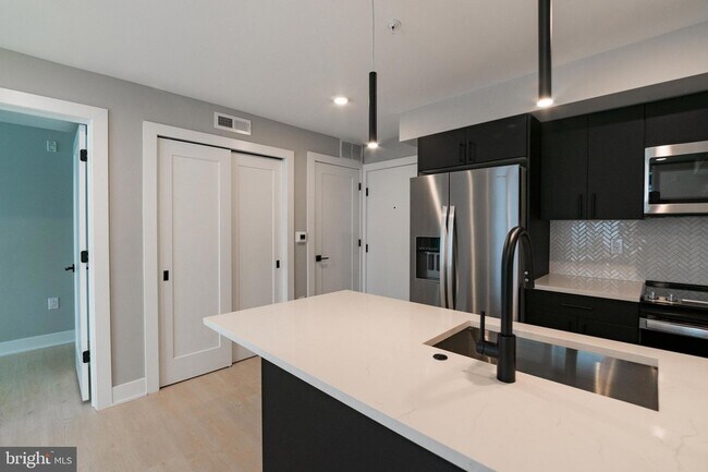 Photo - 6604 Ridge Ave Unit 412
