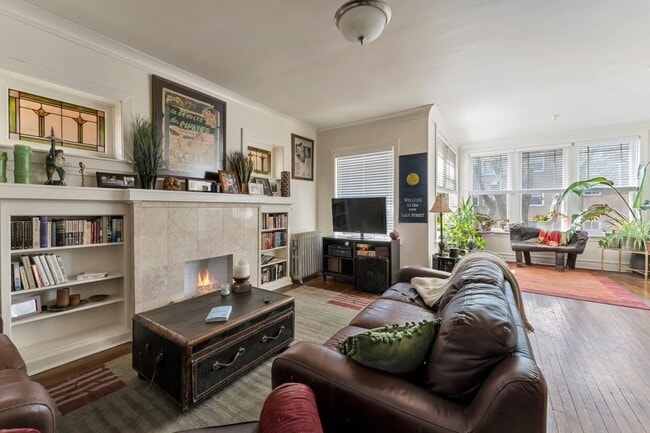 Photo - 1432 W Jonquil Terrace Unit 2