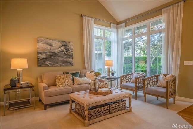 Photo - 4 Bedroom Plus Office Sammamish/Issaquah