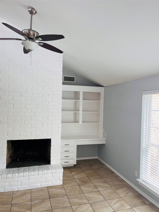 Photo - 3910 Hidden Glen Dr