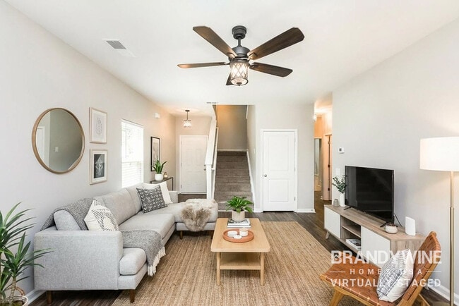 Photo - 3332 Lowland Dr