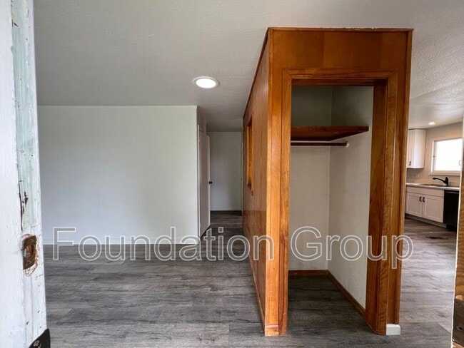 Photo - 3202 Farragut St