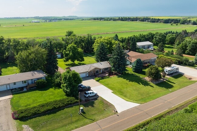Photo - Stunning Rural Property by Patterson Lake