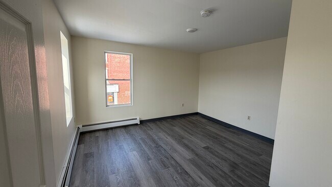 Bedroom 1 - 1267 Elm St