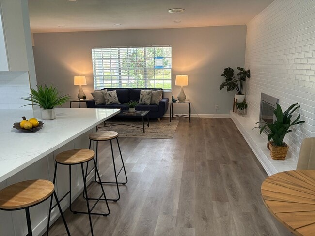 Photo - 2510 Lake Ellen Dr