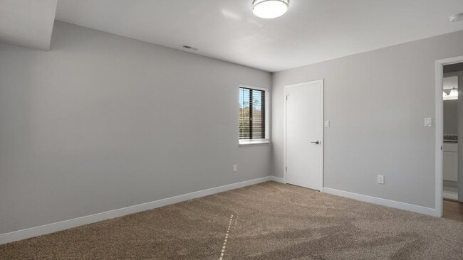 1 BR - Bedroom