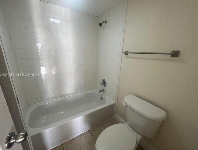 Photo - 5112 NW 79th Ave Unit 202