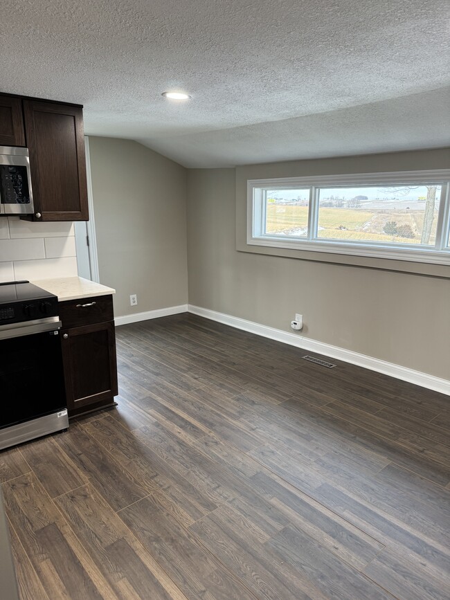 Photo - 25002 195th St