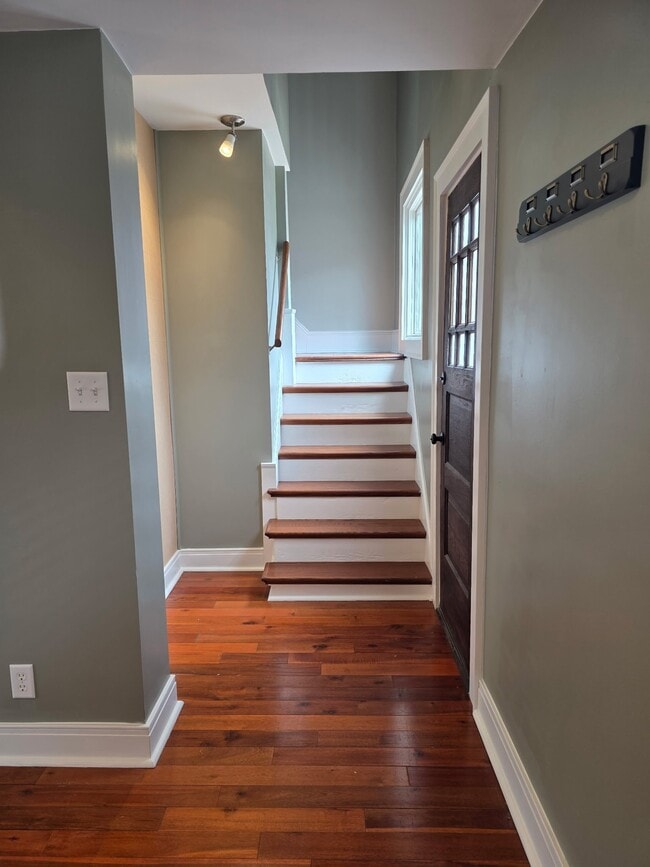 Photo - 2011 Alabama St