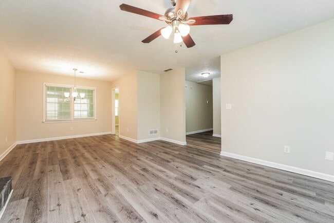 Photo - 1477 Cherry Hill Rd SW