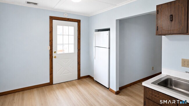 Photo - 708 Howe Ave Unit 708