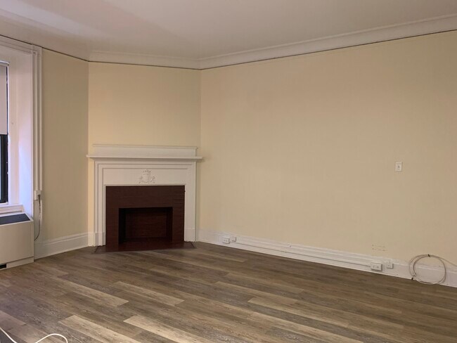 Photo - 62 Boylston St Unidad 322