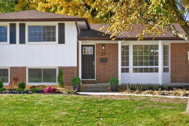 Photo - 29 Kings Grant Rd