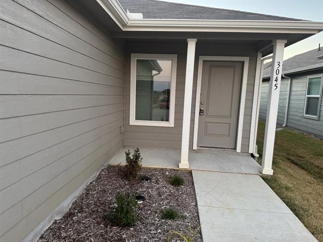 Photo - 3045 Tokara St