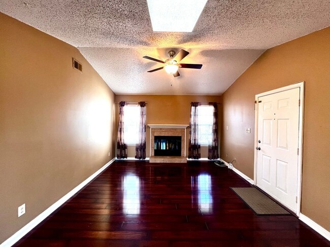 Photo - 2 bedroom 2 bathroom condo blocks from the Virginia Beach Oceanfront.