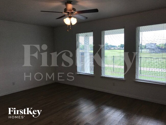Photo - 7340 Parkside Pl Dr