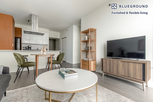 Photo - 500 N Lake Shore Dr Unidad GO FL8-ID1020