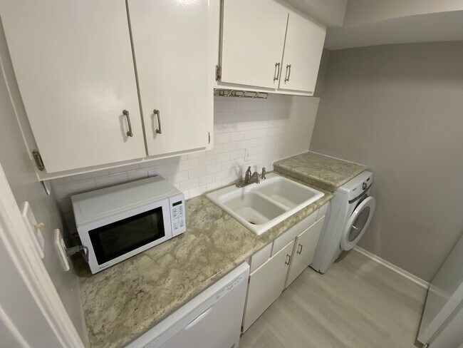 Photo - 6402 Del Monte Dr Unidad True