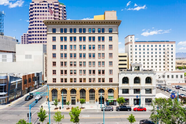 Photo - Sunrise Bank