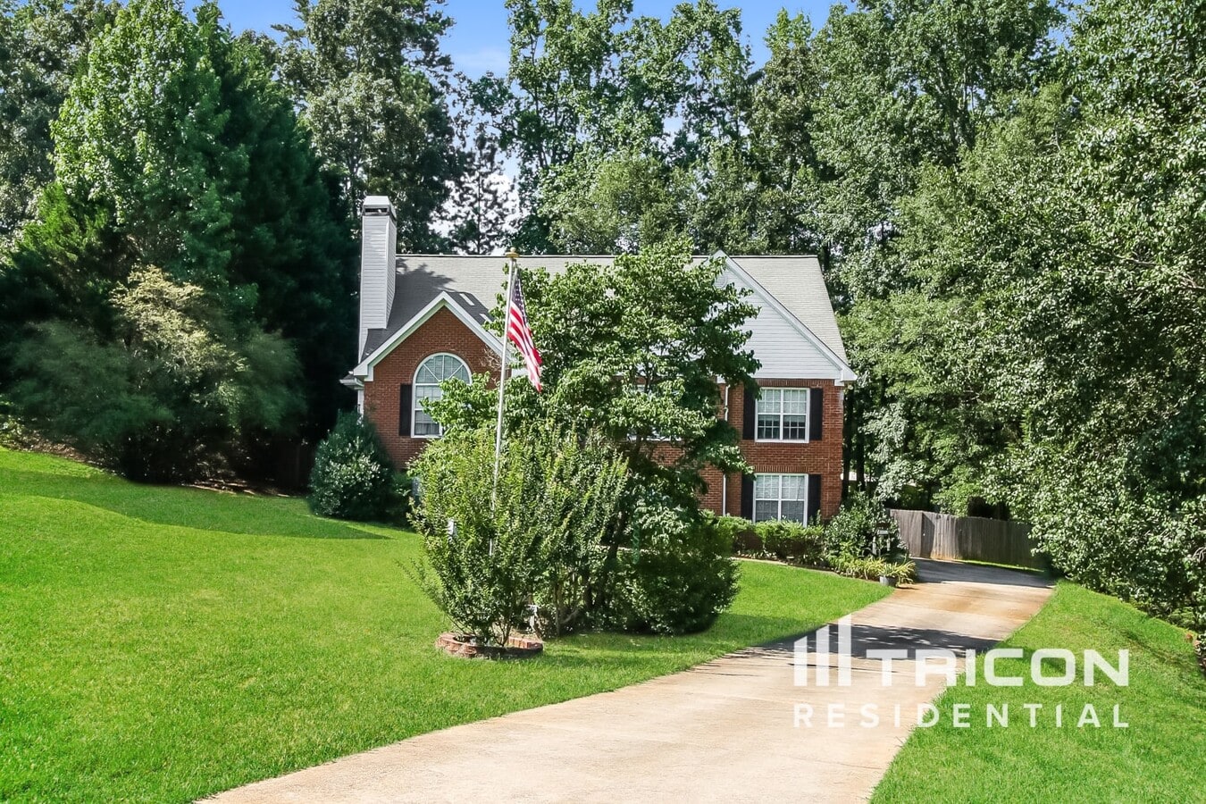 Photo - 260 Brook Hollow Dr House
