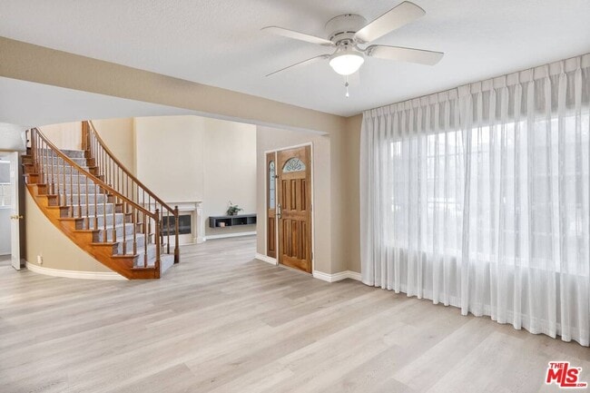 Photo - 2210 Graham Ave