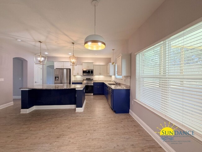 8565 Holley Hills Cir