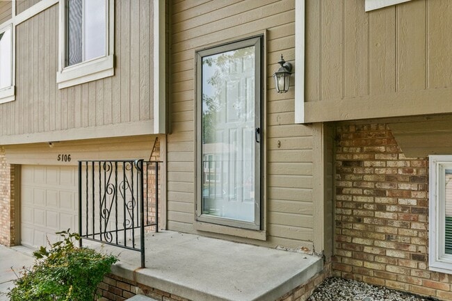 Photo - 5106 N 128th St