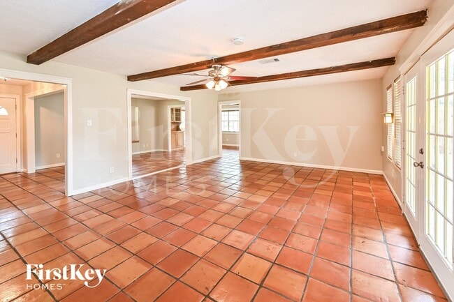 Photo - 4003 Chapel Square Dr