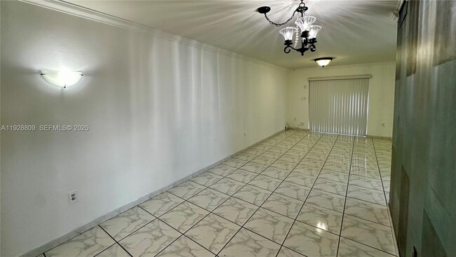 Photo - 7825 NE Bayshore Ct Unidad 504