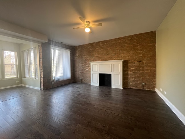 Photo - 5721 S Prairie Ave Unit 1S