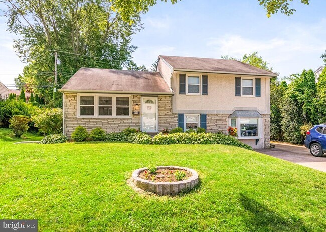 313 Williams Rd
