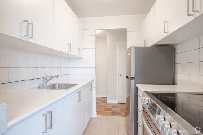 Building Photo - Leadway Apartments