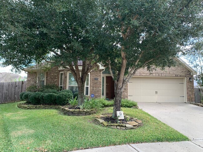 Photo - 27006 Acadia Pine Ln