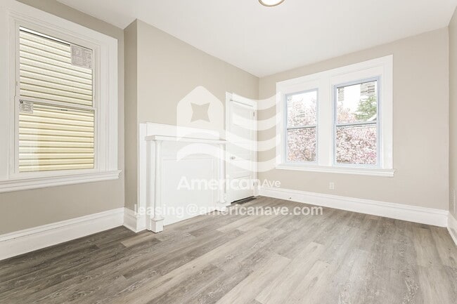 Photo - 519 McClintock Ave