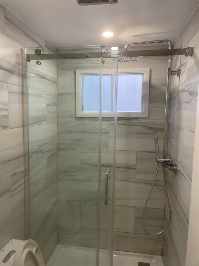 Photo - 2645 St Bercy